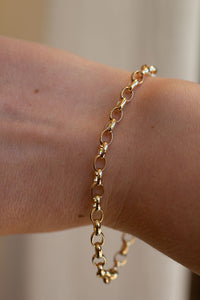 Large Oval Link Bracelet - 19cm - 9ct Yellow Gold
