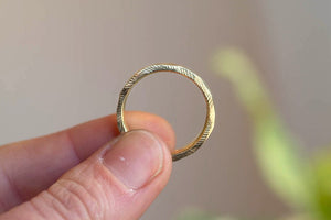 Faceted Band