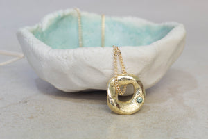 Circle Pendant - Small - Yellow Gold