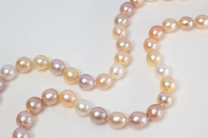 Semi-Baroque Pearl Necklace - 6-7mm- Natural