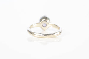 Nyx Ring - 9ct White Gold with Grey Spinel