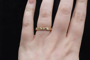Bark Band with Diamonds and Sapphires - 9ct Yellow Gold