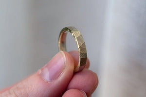 Faceted Band