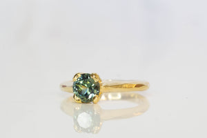 Thetis Ring - 18ct Yellow Gold with Teal-Parti  Sapphire