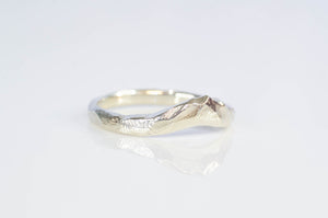 Mountain Fitted Band - Sterling Silver
