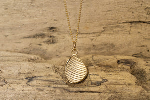 Drift Pendant - 9ct Yellow Gold