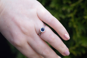 Lota Ring - 9ct White Gold with Blue Sapphire