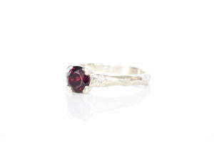 Mira Ring - 9ct White Gold with Red Garnet