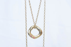 Circle Pendant - Yellow Gold with Pink Sapphires - Large