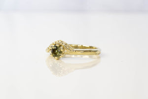 Cybele Ring - 14ct Yellow Gold with Green Sapphire