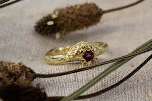Cybele Ring - 14ct Yellow Gold with Ruby