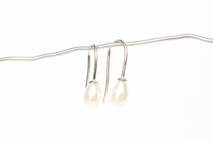 Dew Earrings - Sterling Silver with White Pearls