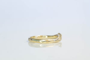 Rhea Fitted Band - Yellow Gold
