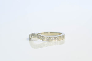 Eternity Band with Diamonds - Fitted - White Gold