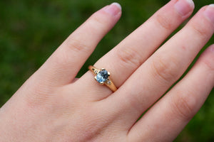 Eos Ring - 18ct Yellow Gold with Montana Sapphire