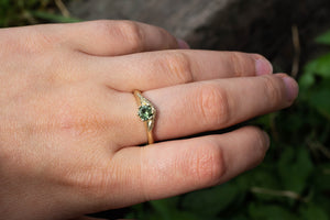 Cybele Ring - 14 carat Yellow Gold with Green Sapphire
