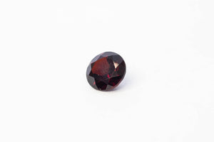 7mm 1.61 carat Round-Cut Pyrope Garnet