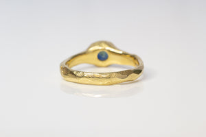 Spring Ring - 18ct Yellow Gold with Blue Sapphire