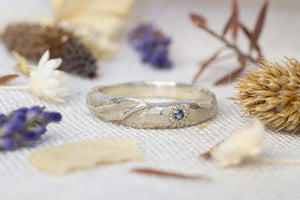 Daphne Ring - White Gold with Sapphire