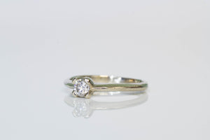 Droplet Ring - 14ct White Gold with Recycled Diamond