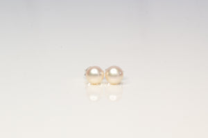 Button Pearl Studs - Natural - 5mm