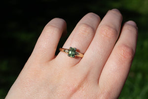 Eos Ring - 9ct Yellow Gold with 1.125ct Yellow-Green Sapphire