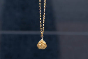 Ramarama Leaf Pendant - Gold Plated