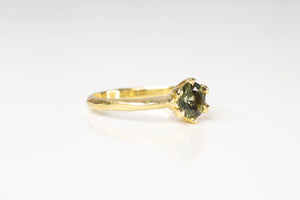 Vesta Ring - 18ct Yellow Gold with Green Sapphire