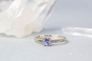 Droplet Ring - 14ct White Gold with Ceylon Sapphire