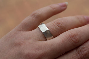 Faceted Band - Medium - White Gold