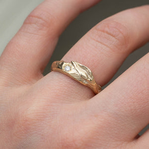 Daphne Ring - Yellow Gold with diamond