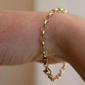 Large Oval Link Bracelet - 19cm - 9ct Yellow Gold