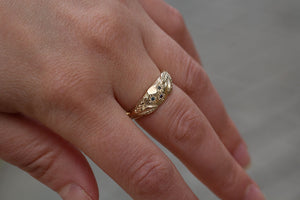 Garden Ring - 9ct Yellow Gold with Sapphires