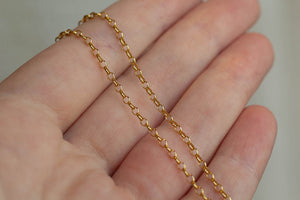 Oval Belcher Chain Necklace - Gold Plated