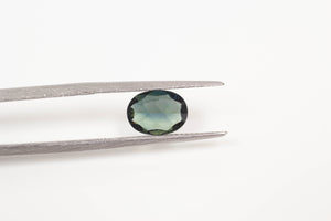 8.5x6.5mm 1.7 Carat Oval-Cut Sapphire