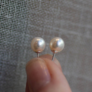 Natural Freshwater Pearl Studs - White - 6-6.5mm