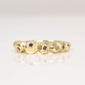 Boulder Ring - Yellow Gold with Sapphires