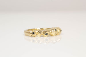 Boulder Ring - Yellow Gold with Sapphires