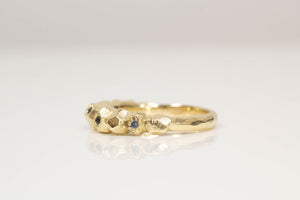 Boulder Ring - Yellow Gold with Sapphires