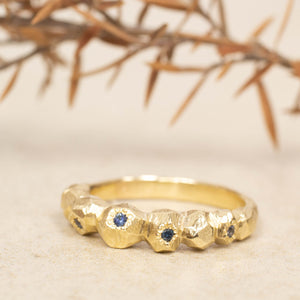 Boulder Ring - Yellow Gold with Sapphires