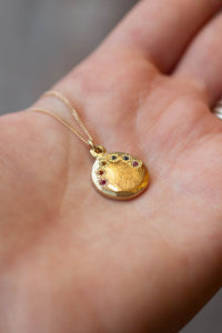 Rainbow Disc Pendant - Yellow Gold with Sapphires
