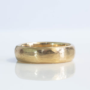 Subtle Band - Wide - Yellow Gold