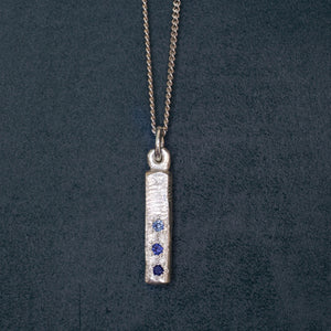 Pillar Pendant - White Gold with Blue Sapphires