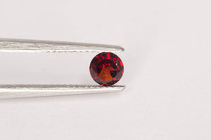 4mm 0.3 carat Round-Cut Garnet