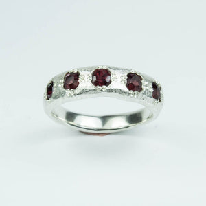 Rubens Ring - Sterling Silver with Garnets